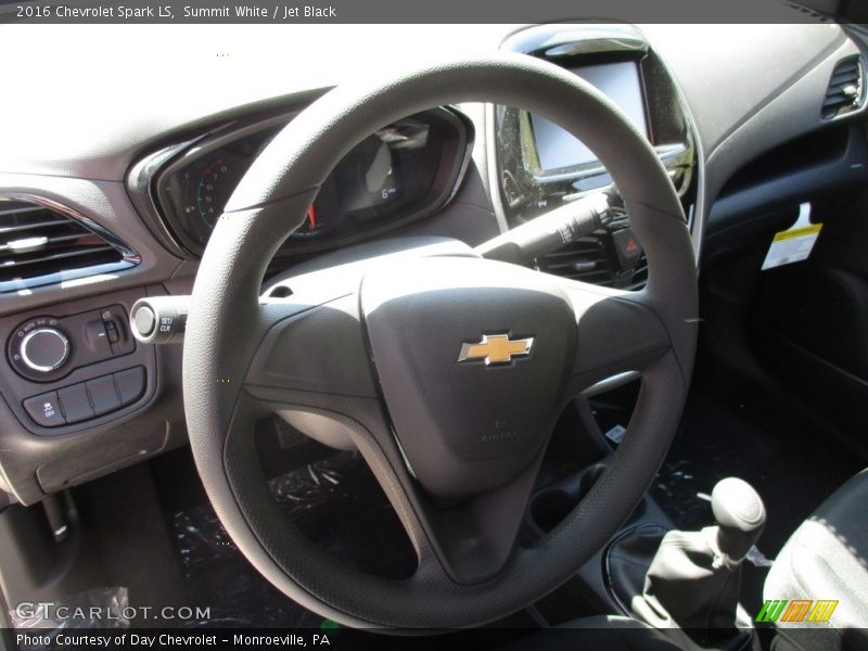 Summit White / Jet Black 2016 Chevrolet Spark LS