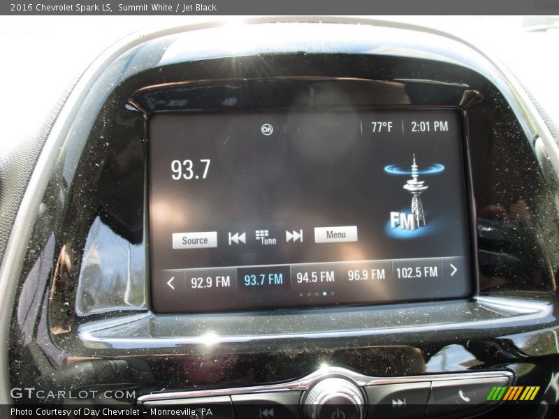 Summit White / Jet Black 2016 Chevrolet Spark LS
