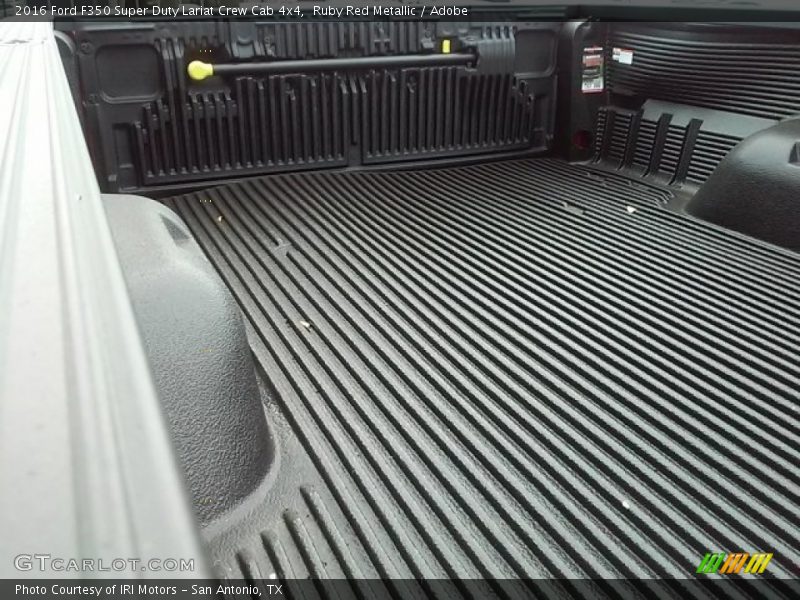 Ruby Red Metallic / Adobe 2016 Ford F350 Super Duty Lariat Crew Cab 4x4