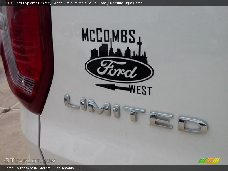 White Platinum Metallic Tri-Coat / Medium Light Camel 2016 Ford Explorer Limited