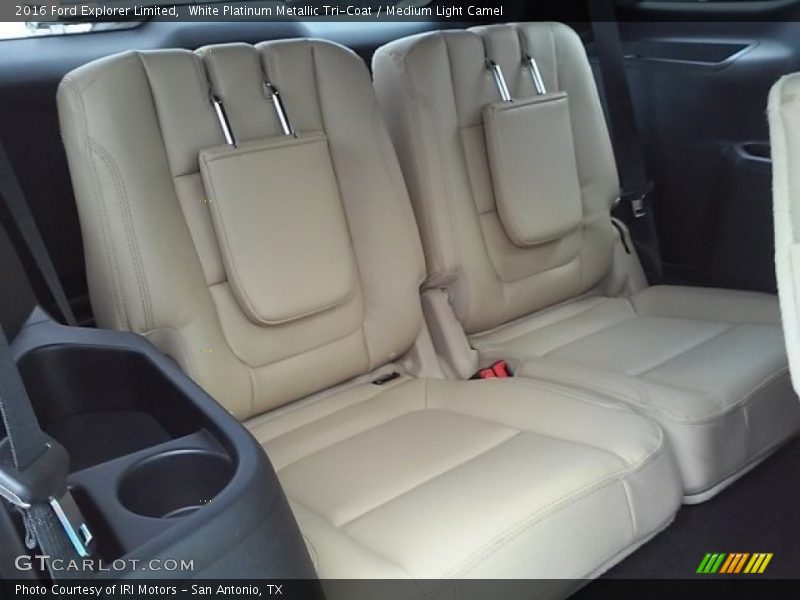 White Platinum Metallic Tri-Coat / Medium Light Camel 2016 Ford Explorer Limited