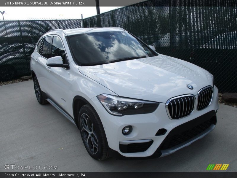 Alpine White / Black 2016 BMW X1 xDrive28i