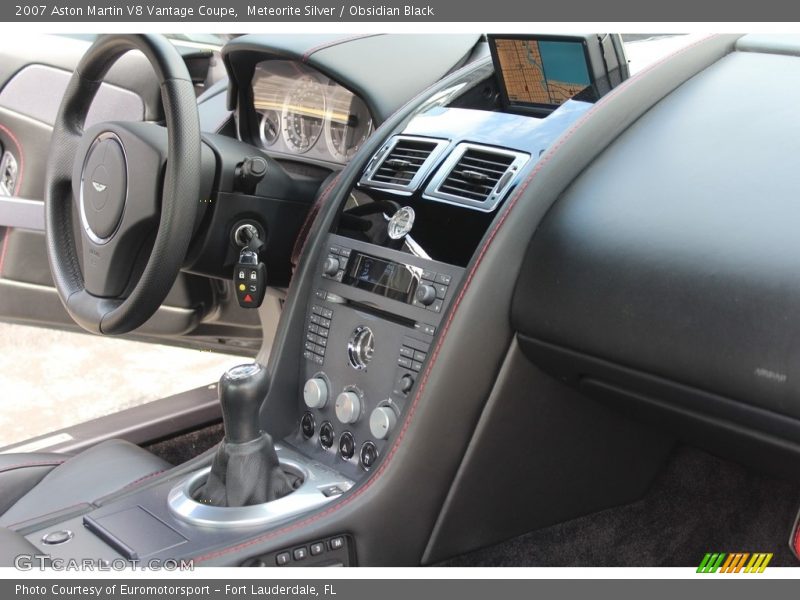 Meteorite Silver / Obsidian Black 2007 Aston Martin V8 Vantage Coupe