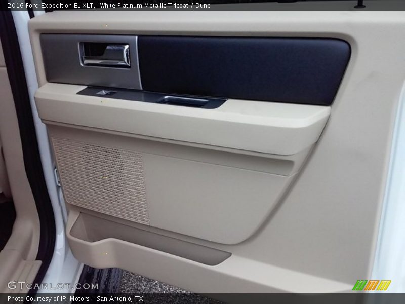 White Platinum Metallic Tricoat / Dune 2016 Ford Expedition EL XLT