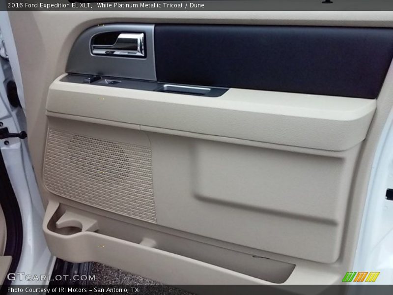 White Platinum Metallic Tricoat / Dune 2016 Ford Expedition EL XLT