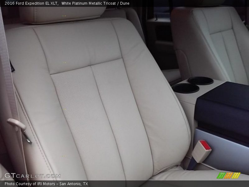 White Platinum Metallic Tricoat / Dune 2016 Ford Expedition EL XLT