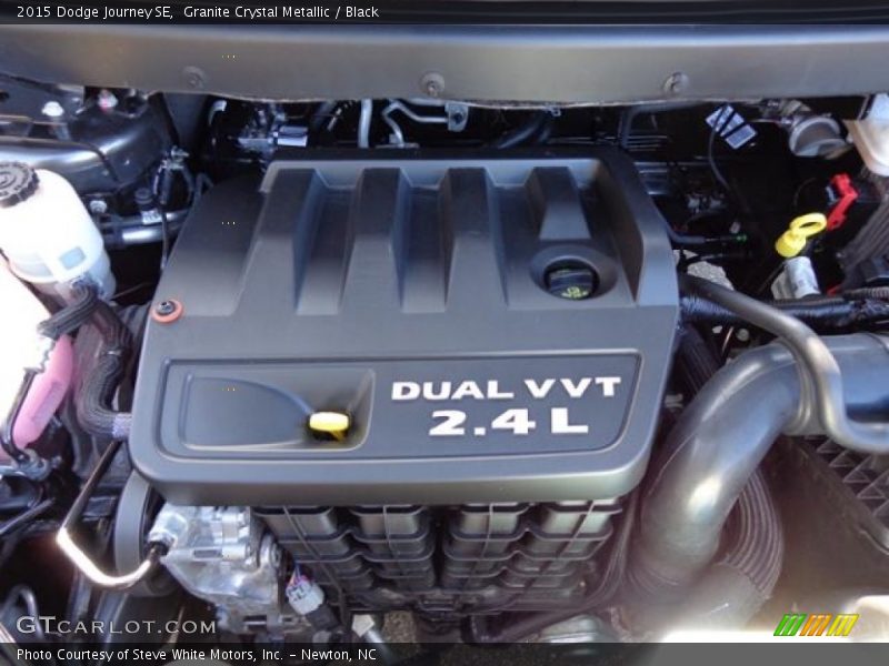 Granite Crystal Metallic / Black 2015 Dodge Journey SE