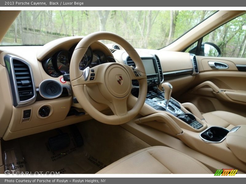 Black / Luxor Beige 2013 Porsche Cayenne