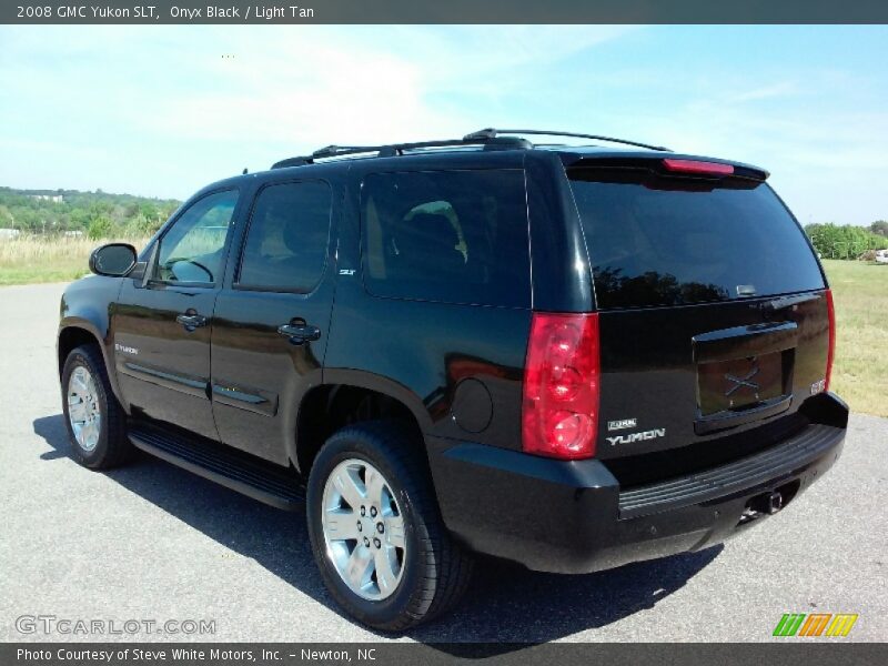 Onyx Black / Light Tan 2008 GMC Yukon SLT
