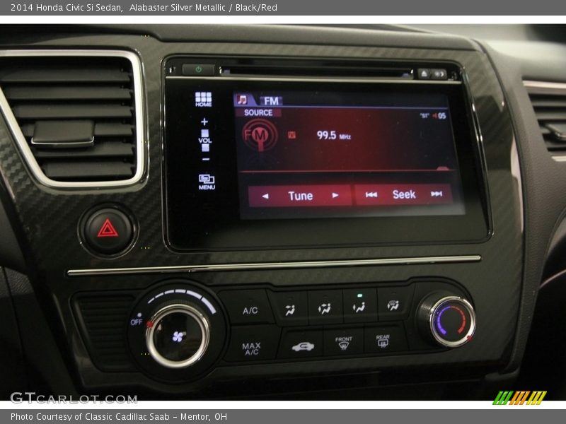 Controls of 2014 Civic Si Sedan