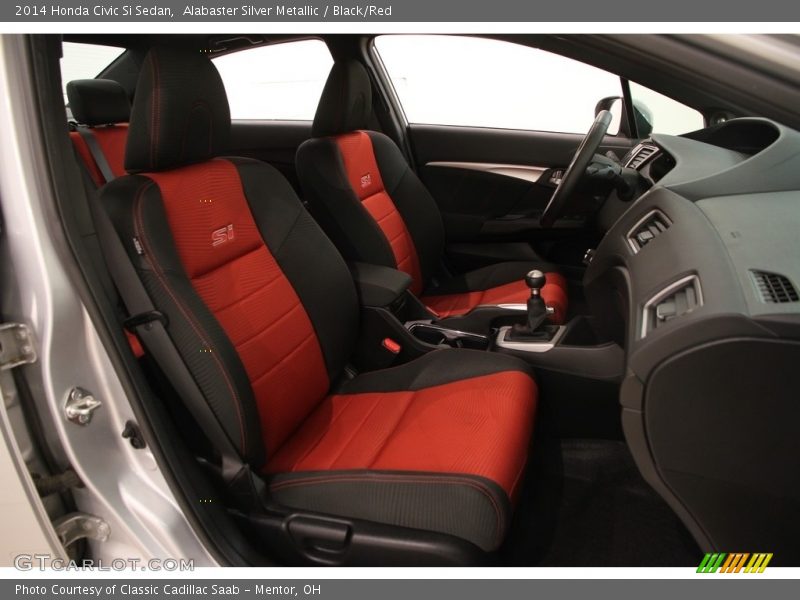 Front Seat of 2014 Civic Si Sedan