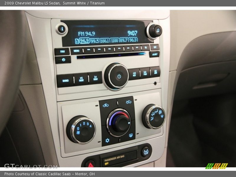 Summit White / Titanium 2009 Chevrolet Malibu LS Sedan