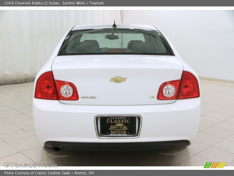 Summit White / Titanium 2009 Chevrolet Malibu LS Sedan