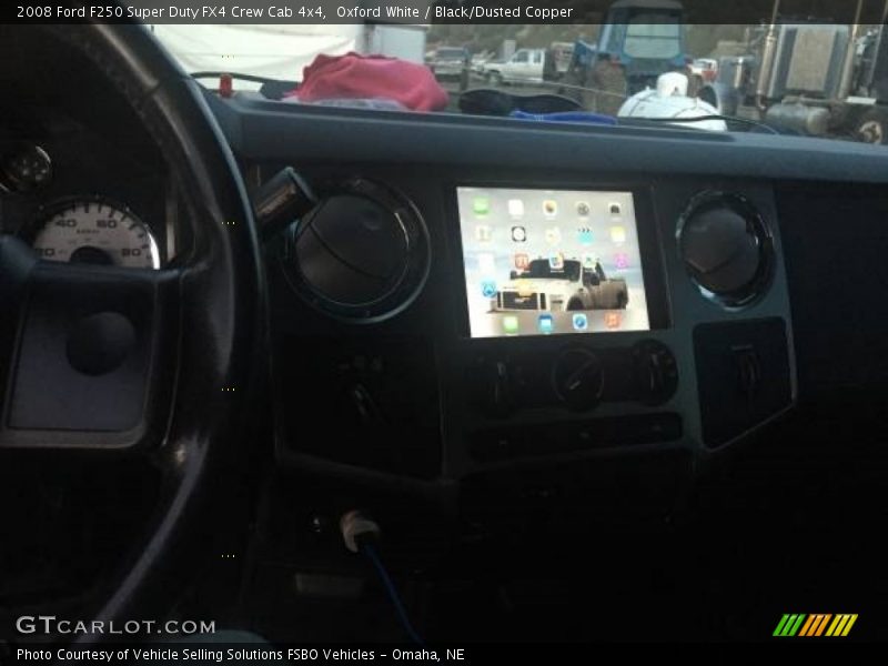 Oxford White / Black/Dusted Copper 2008 Ford F250 Super Duty FX4 Crew Cab 4x4