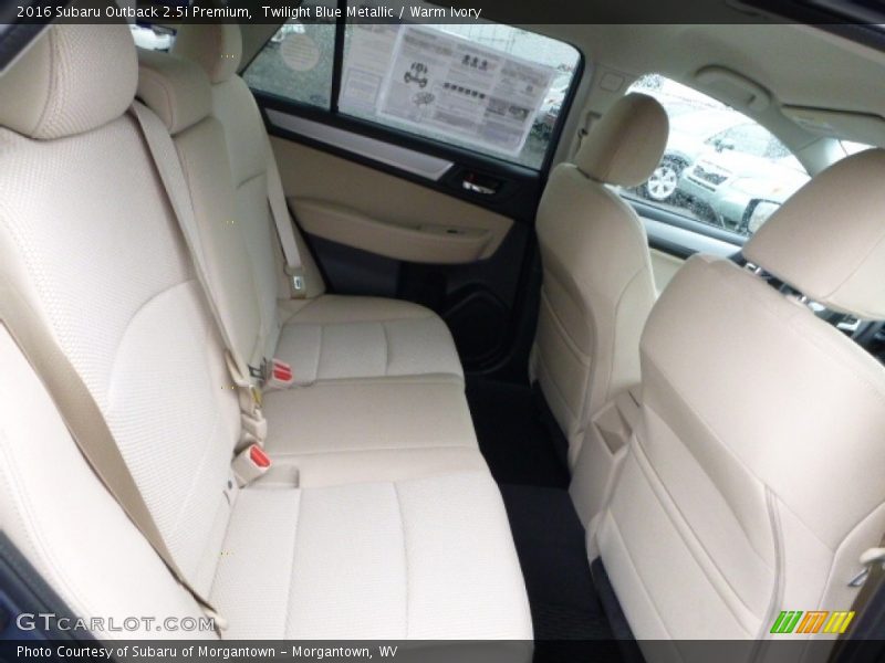 Twilight Blue Metallic / Warm Ivory 2016 Subaru Outback 2.5i Premium
