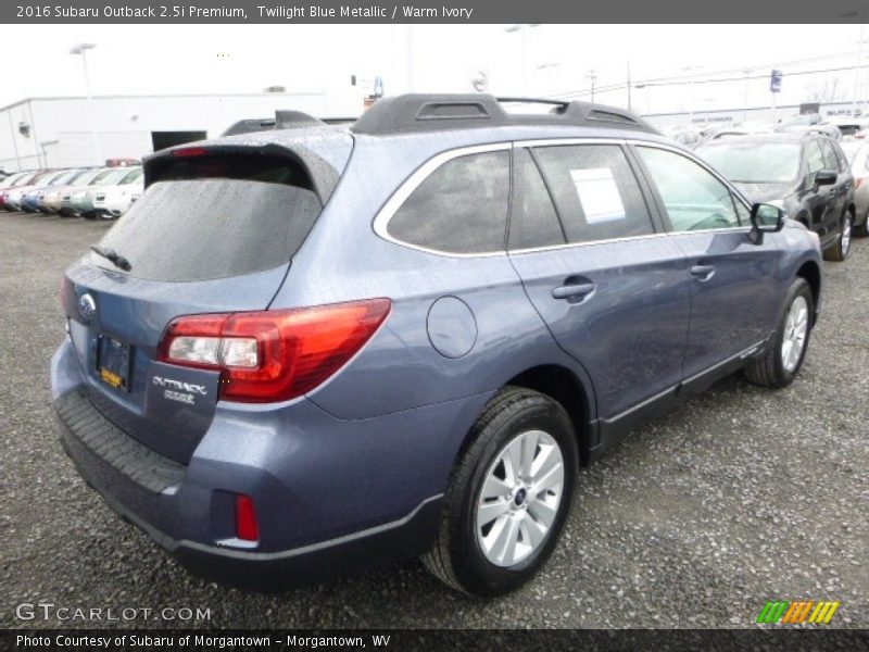 Twilight Blue Metallic / Warm Ivory 2016 Subaru Outback 2.5i Premium