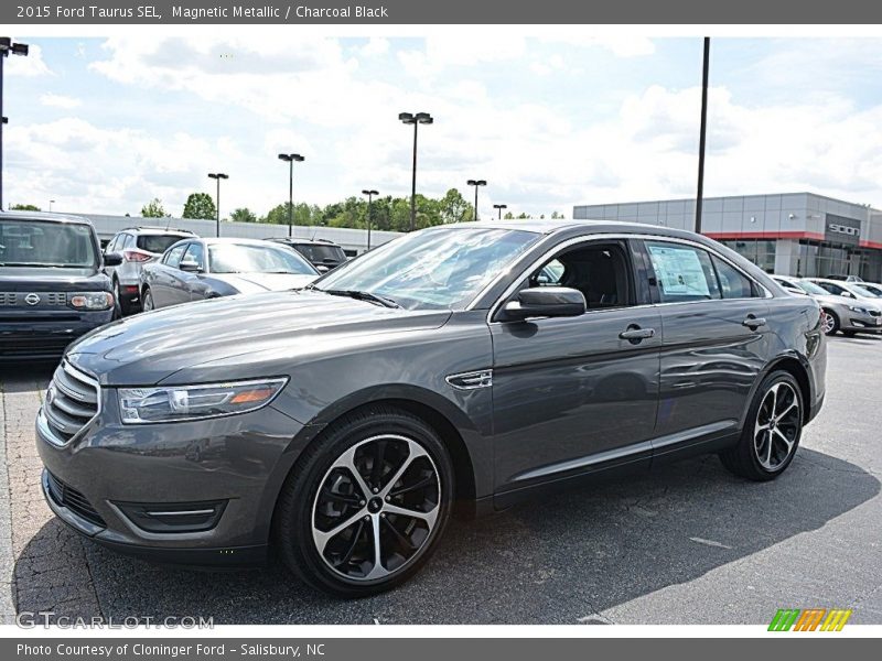 Magnetic Metallic / Charcoal Black 2015 Ford Taurus SEL