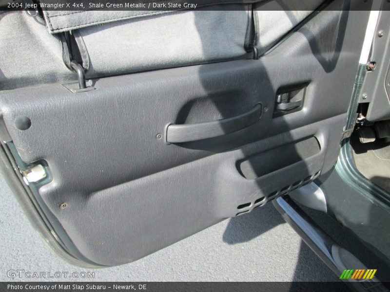 Shale Green Metallic / Dark Slate Gray 2004 Jeep Wrangler X 4x4
