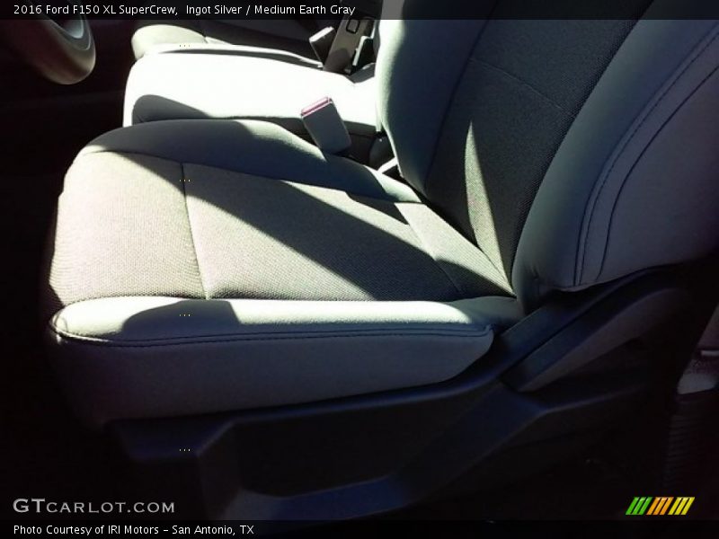 Ingot Silver / Medium Earth Gray 2016 Ford F150 XL SuperCrew