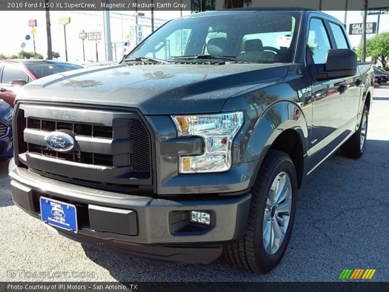 Magnetic / Medium Earth Gray 2016 Ford F150 XL SuperCrew