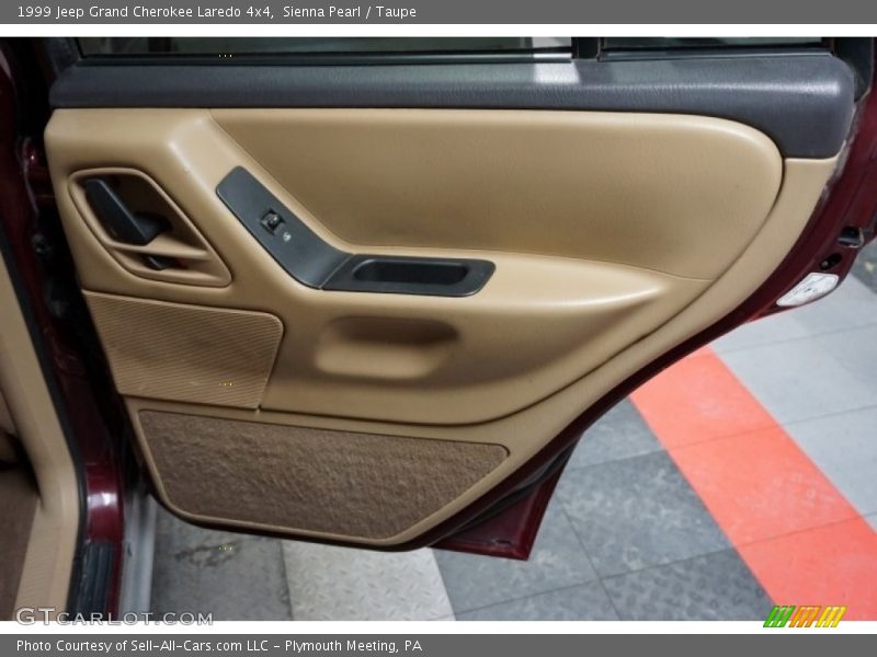Sienna Pearl / Taupe 1999 Jeep Grand Cherokee Laredo 4x4