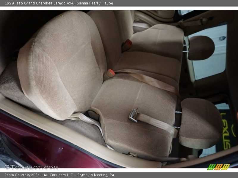 Sienna Pearl / Taupe 1999 Jeep Grand Cherokee Laredo 4x4