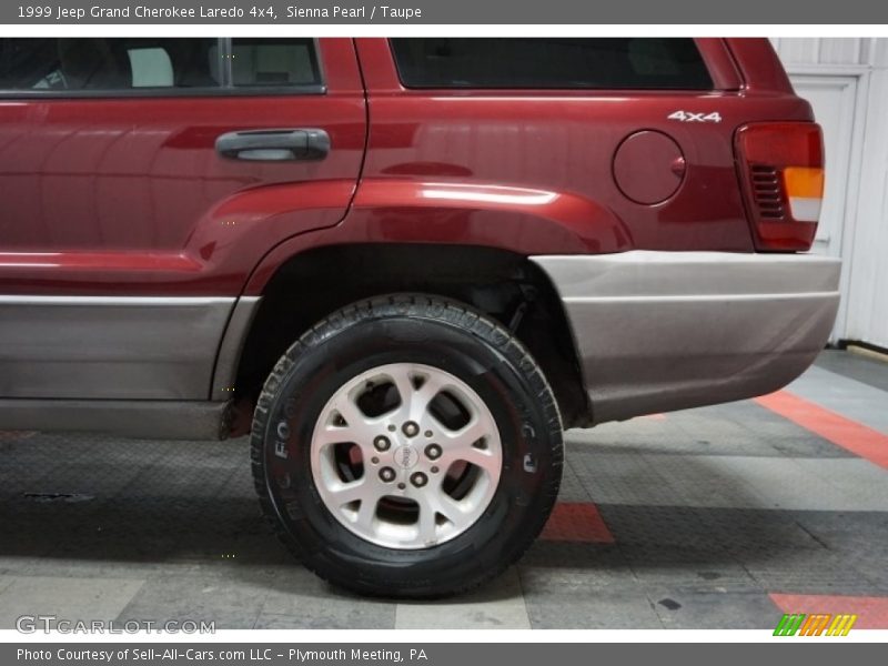 Sienna Pearl / Taupe 1999 Jeep Grand Cherokee Laredo 4x4