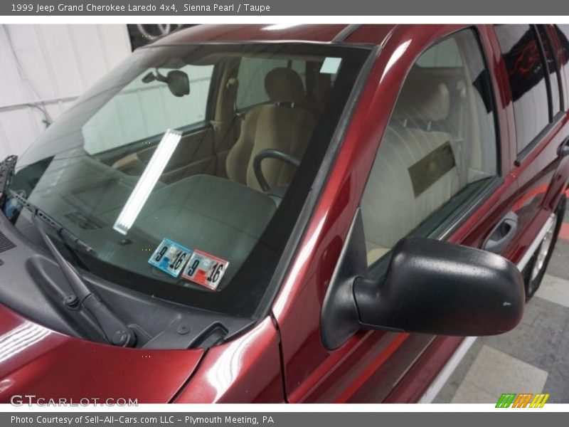 Sienna Pearl / Taupe 1999 Jeep Grand Cherokee Laredo 4x4