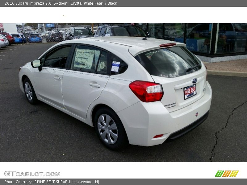 Crystal White Pearl / Black 2016 Subaru Impreza 2.0i 5-door
