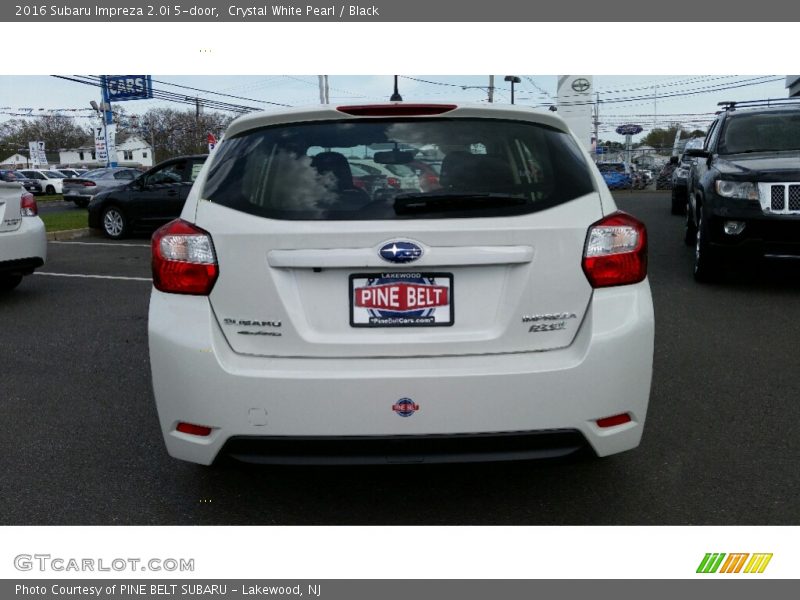 Crystal White Pearl / Black 2016 Subaru Impreza 2.0i 5-door