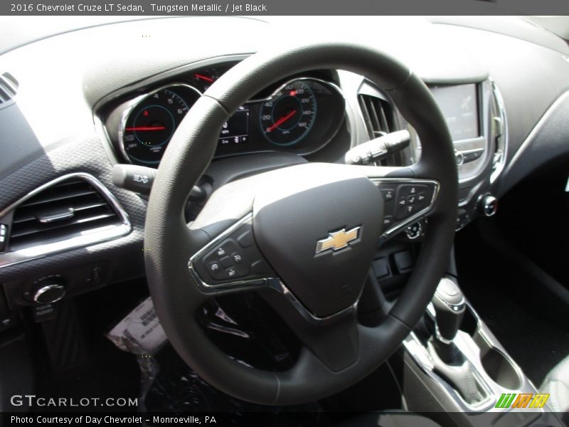 Tungsten Metallic / Jet Black 2016 Chevrolet Cruze LT Sedan