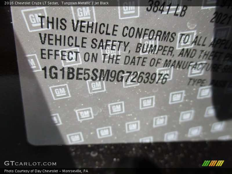 Tungsten Metallic / Jet Black 2016 Chevrolet Cruze LT Sedan