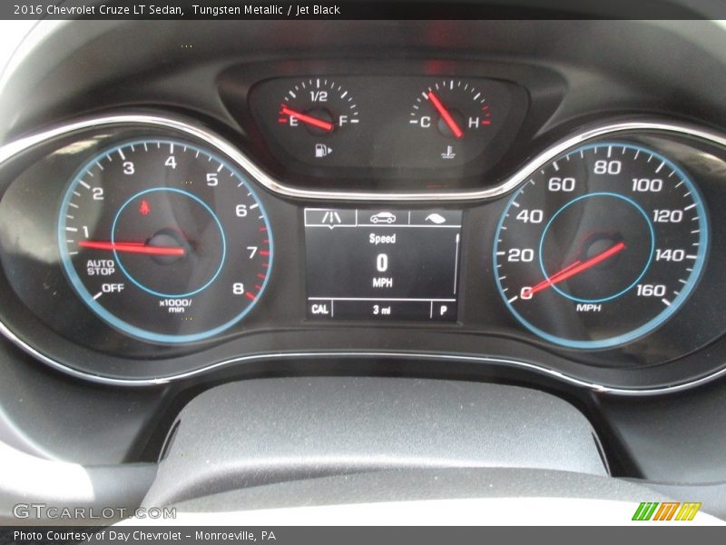 Tungsten Metallic / Jet Black 2016 Chevrolet Cruze LT Sedan