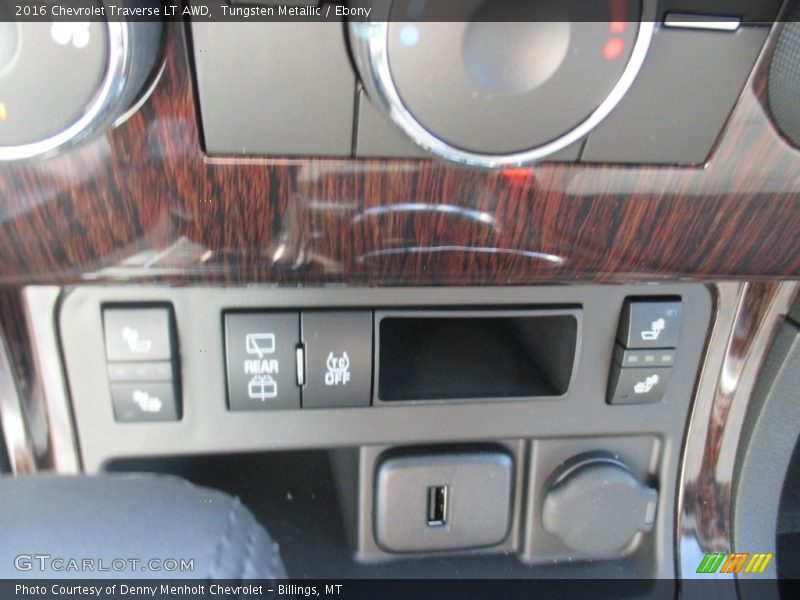 Tungsten Metallic / Ebony 2016 Chevrolet Traverse LT AWD