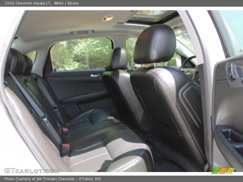 White / Ebony 2009 Chevrolet Impala LT