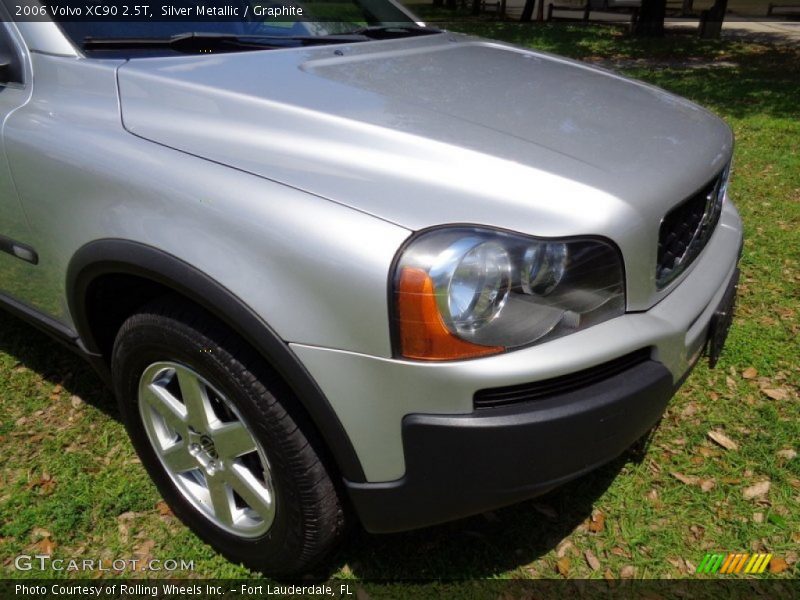 Silver Metallic / Graphite 2006 Volvo XC90 2.5T