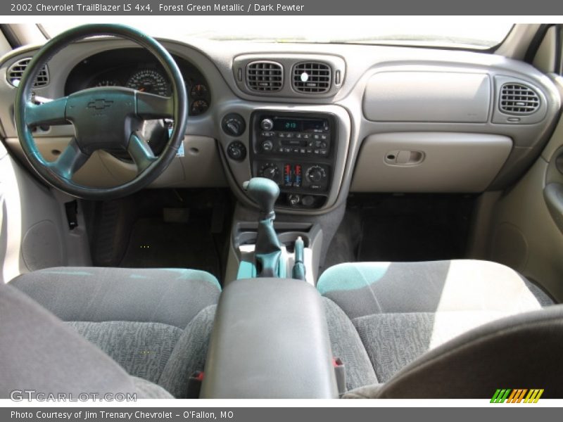 Forest Green Metallic / Dark Pewter 2002 Chevrolet TrailBlazer LS 4x4
