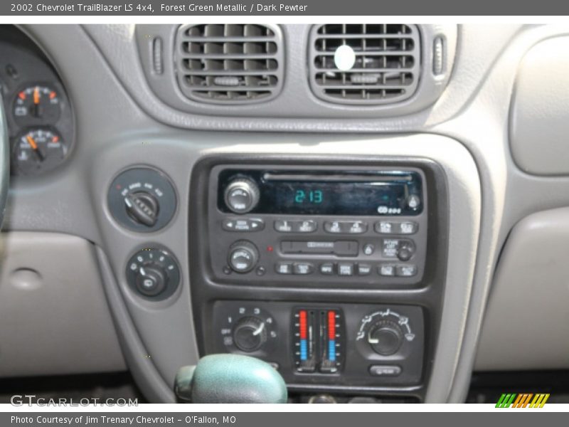 Forest Green Metallic / Dark Pewter 2002 Chevrolet TrailBlazer LS 4x4
