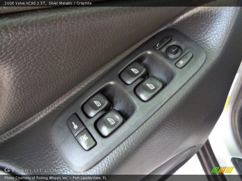 Silver Metallic / Graphite 2006 Volvo XC90 2.5T
