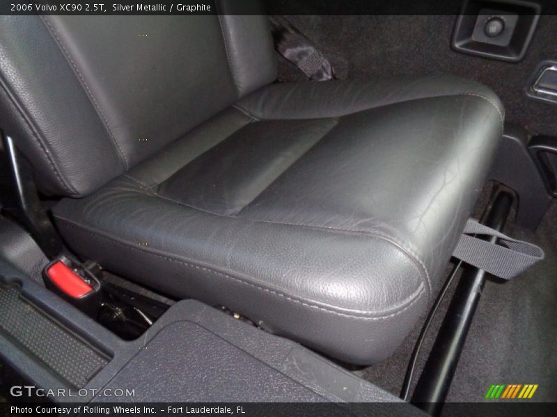 Silver Metallic / Graphite 2006 Volvo XC90 2.5T