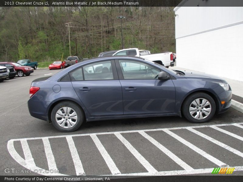 Atlantis Blue Metallic / Jet Black/Medium Titanium 2013 Chevrolet Cruze LS