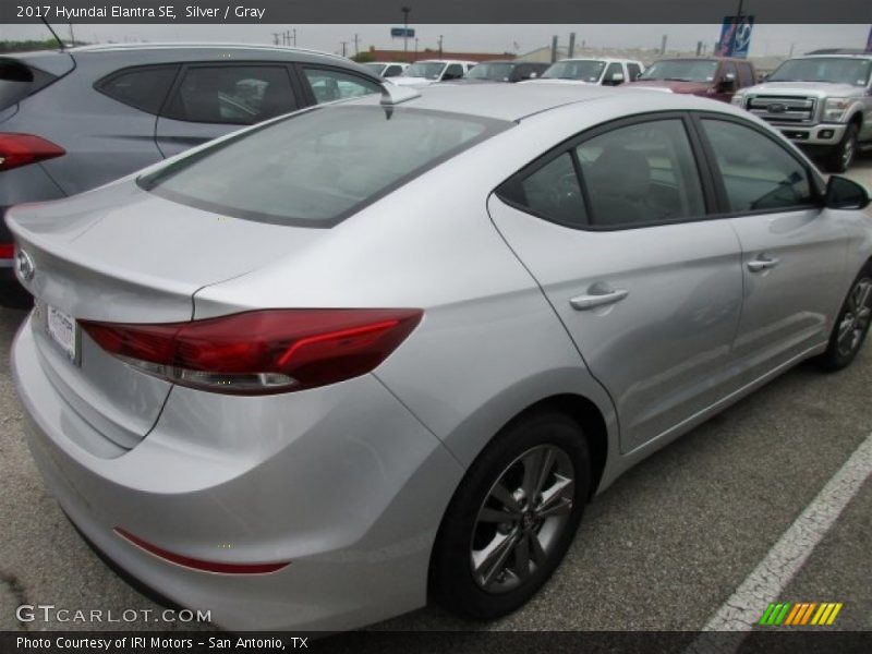 Silver / Gray 2017 Hyundai Elantra SE