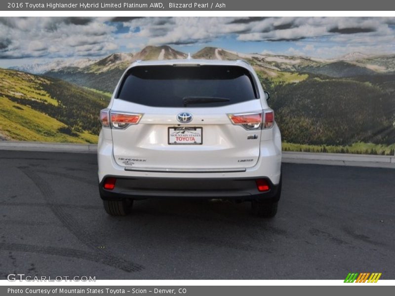 Blizzard Pearl / Ash 2016 Toyota Highlander Hybrid Limited Platinum AWD