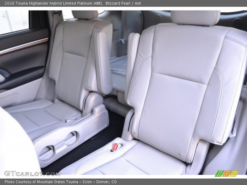 Blizzard Pearl / Ash 2016 Toyota Highlander Hybrid Limited Platinum AWD