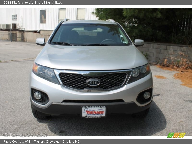 Bright Silver / Black 2011 Kia Sorento LX