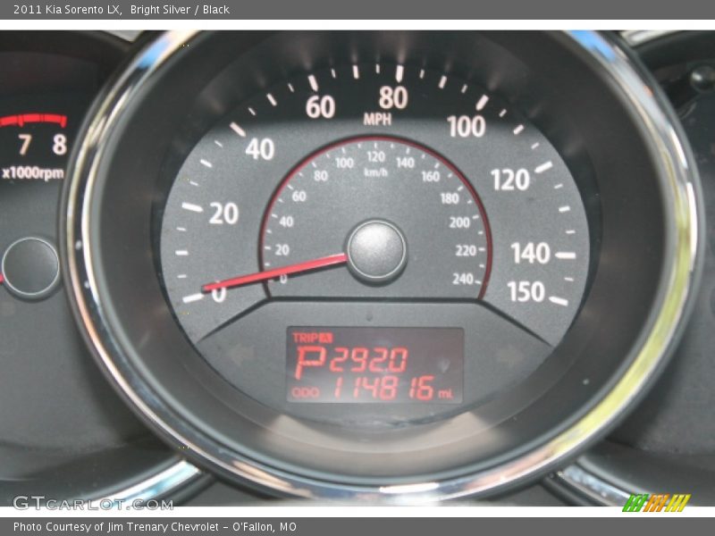 Bright Silver / Black 2011 Kia Sorento LX