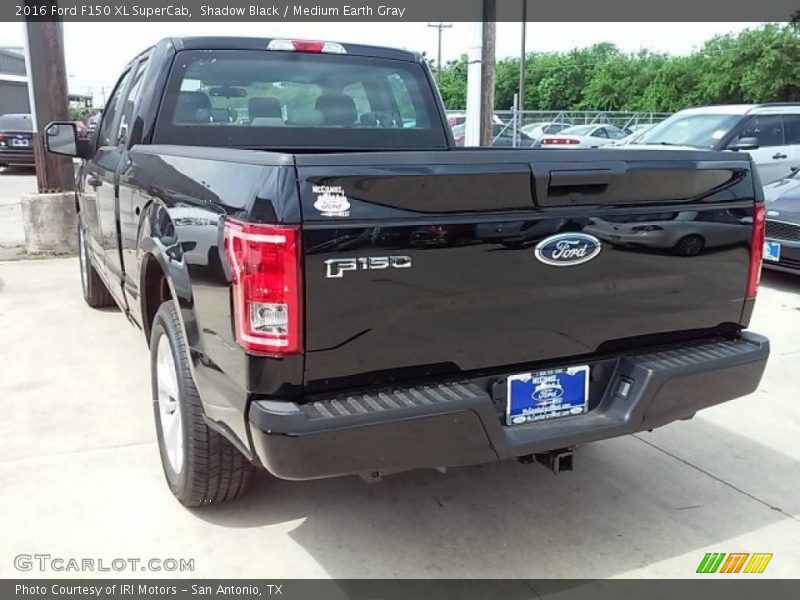Shadow Black / Medium Earth Gray 2016 Ford F150 XL SuperCab