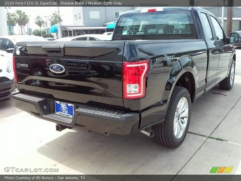 Shadow Black / Medium Earth Gray 2016 Ford F150 XL SuperCab