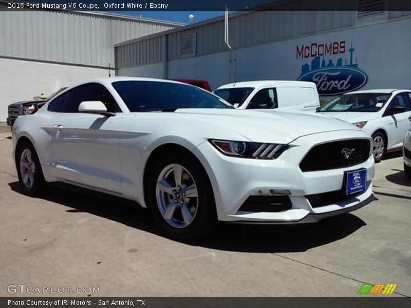 Oxford White / Ebony 2016 Ford Mustang V6 Coupe