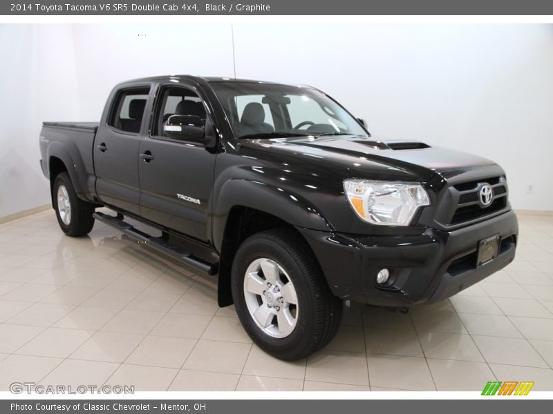 Front 3/4 View of 2014 Tacoma V6 SR5 Double Cab 4x4